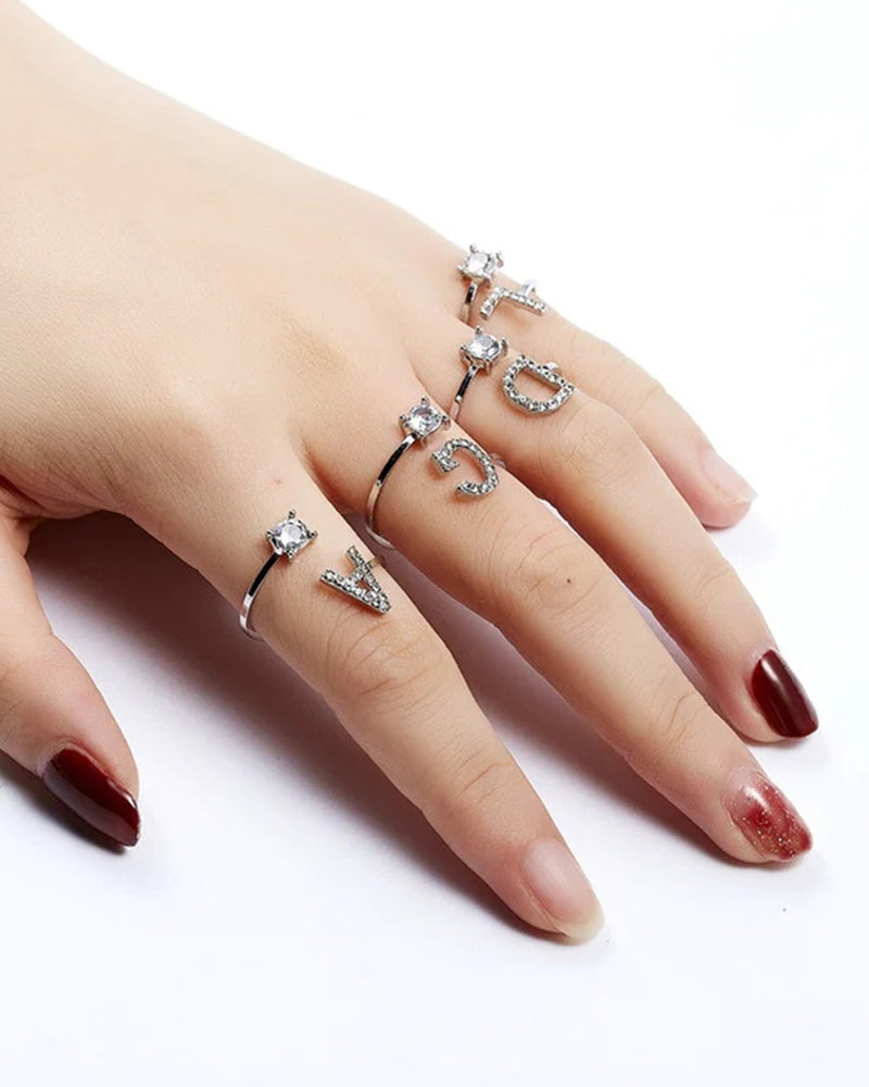 Bague ouverte en zircone avec initiales