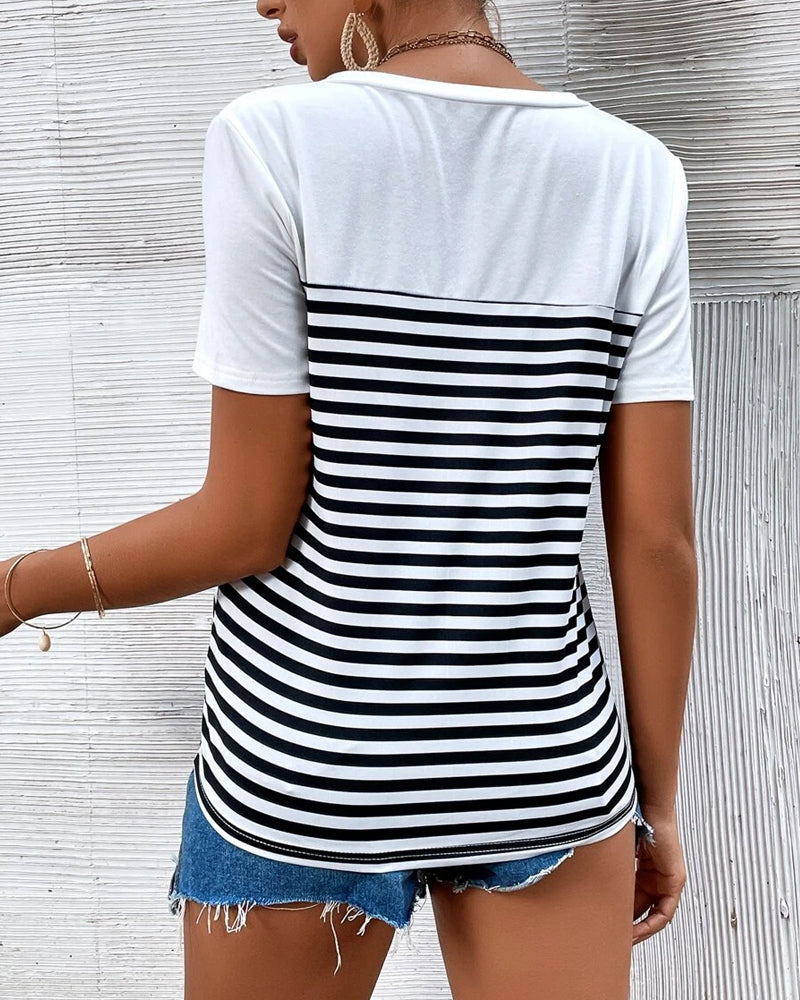 T-Shirt Col V Rayé Polyvalent