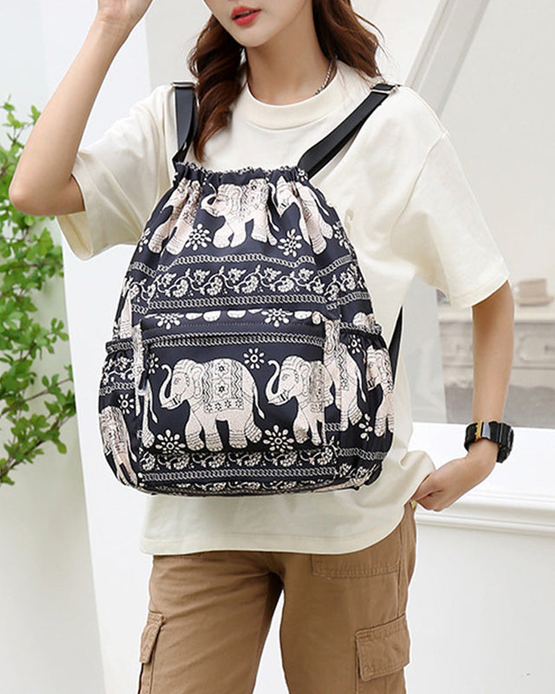 Sac à bandoulière avec cordon de serrage de style ethnique