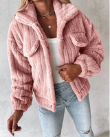 Freja | Manteau en peluche à coupe courte et chaude pour femme