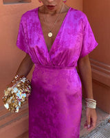 Robe élégante taille V profond de couleur unie