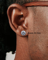 Boucles d'oreilles à tige rondes classiques en zircon