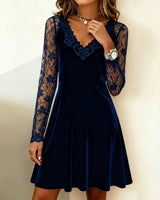 Robe Trapèze En Velours Ornée De Dentelle