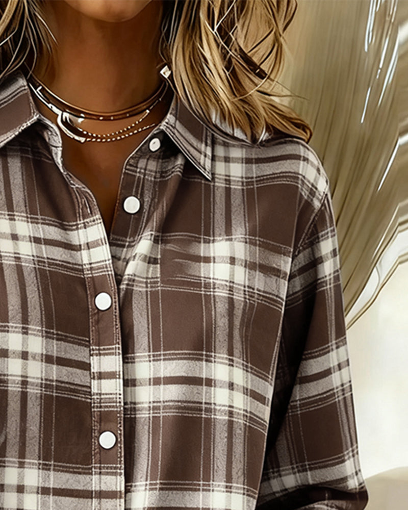 Chemise Avec Motif En Carreaux Et Col Revers