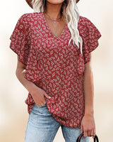 Chemise plissée à manches courtes et col V