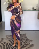Robe avec le cou en V et fendre