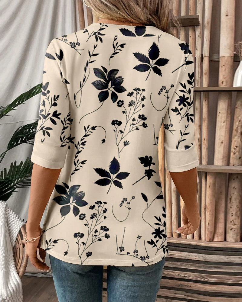 T-shirt élégant à deux pièces factices avec motif floral