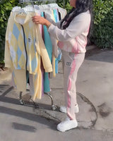 Ensemble Deux Pièces Haut À Zip Et Pantalon À Carreaux