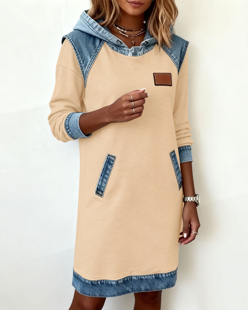 Robe À Capuche Avec Empiècements Contrastés