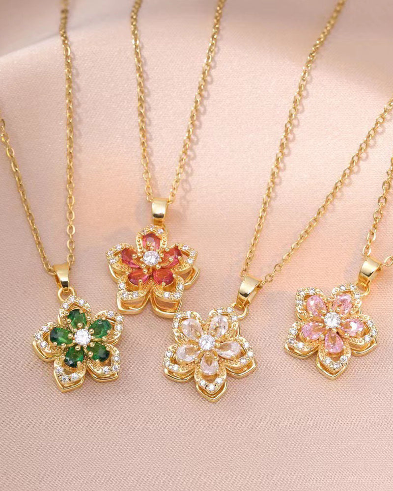 Collier pendentif rotatif à 360° à cinq pétales de fleur