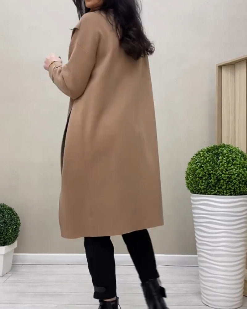 Robe pull à col roulé et fente latérale