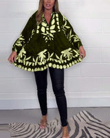 Blouse imprimée à manches cloche et boutons