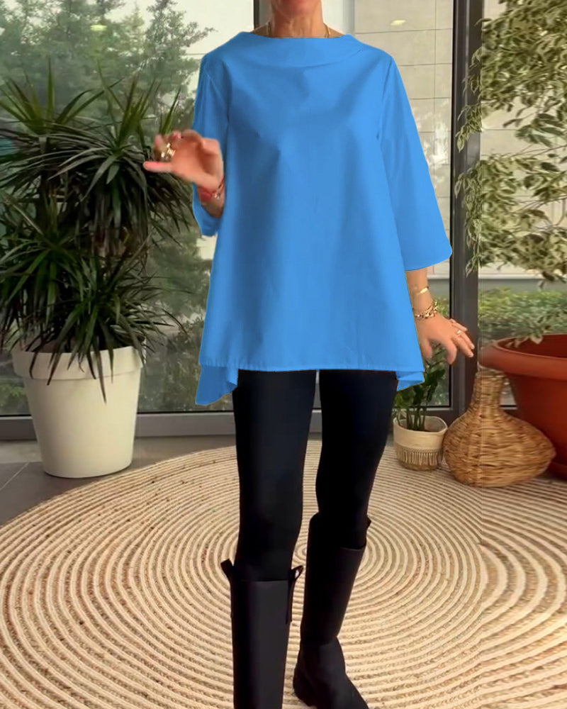 Haut de couleur unie style de déplacement