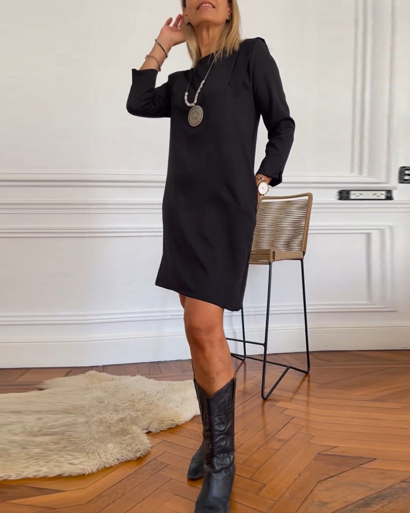 Robe droite élégante à manches longues