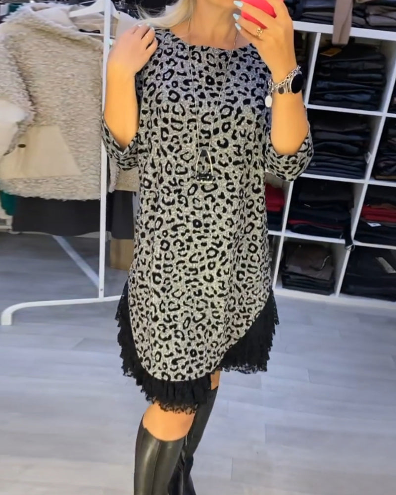 Robe amincissante imprimé léopard