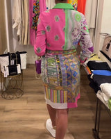 Robe colorée fendue à revers