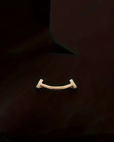 Broche smiley mignonne