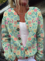 Strickjacke mit Blumenprint und Knöpfen