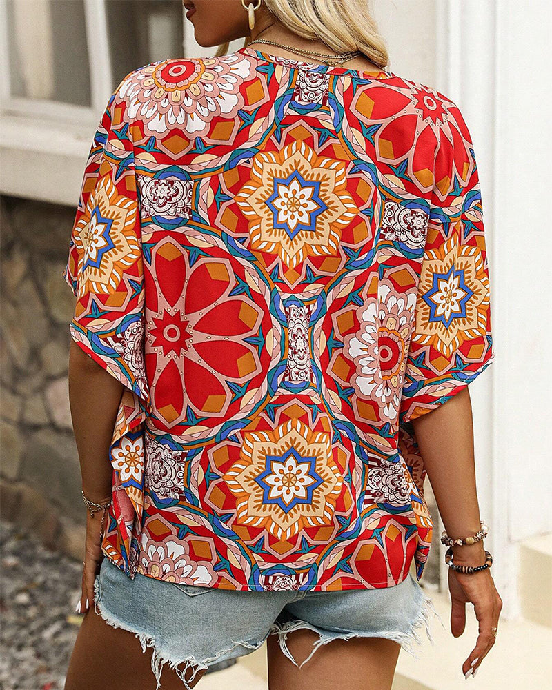 Blouse à demi-manches boutons avec col en V et imprimé rétro