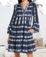Robe courte élégante à imprimé tendance