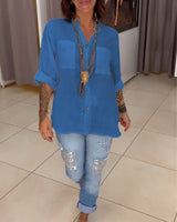 Chemise de couleur unie avec poches et boutons simples