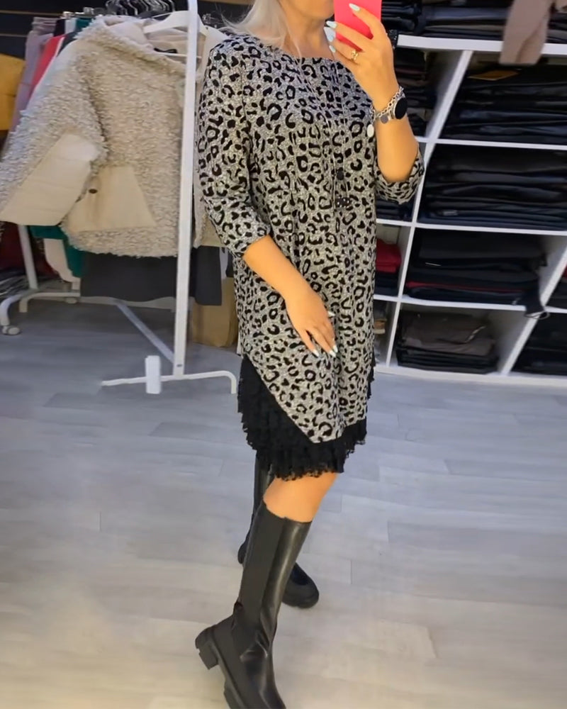 Robe amincissante imprimé léopard