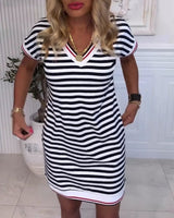 Robe Col En V Rayée Contrastée