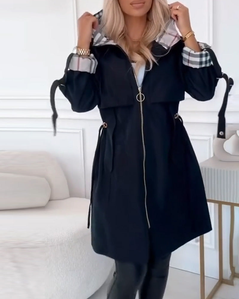 Veste Trenchcoat Avec Caractéristique Capuche