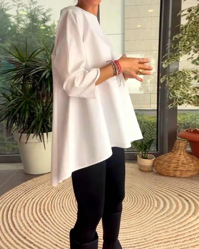Haut de couleur unie style de déplacement