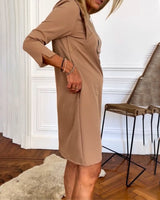 Robe droite élégante à manches longues