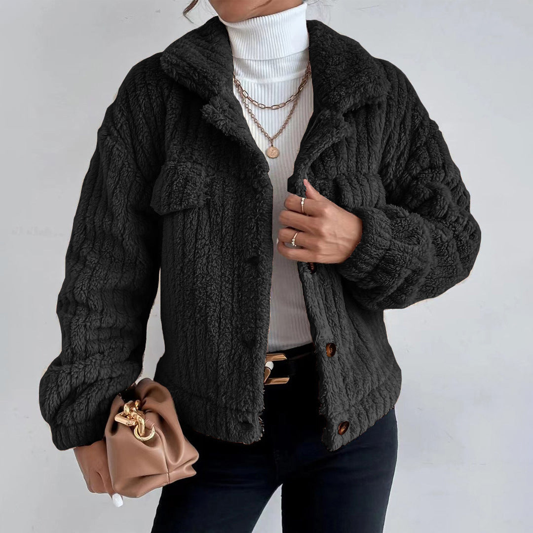 Mireille | Manteau en peluche à coupe courte et stylée pour femme
