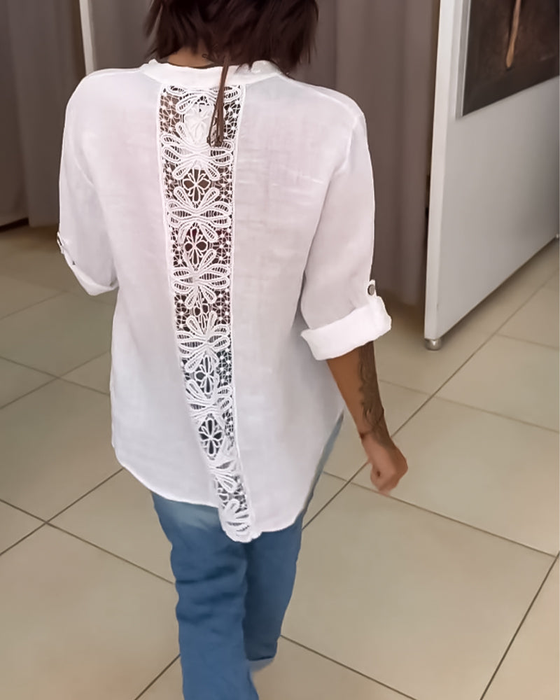 Chemise de couleur unie avec poches et boutons simples