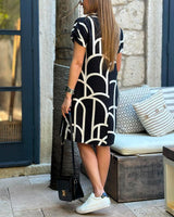 Robe midi imprimée à manches courtes et ligne de revers