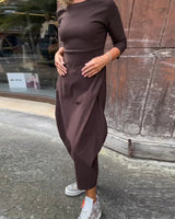 Robe élégante simple à manches longues avec poche de couleur unie