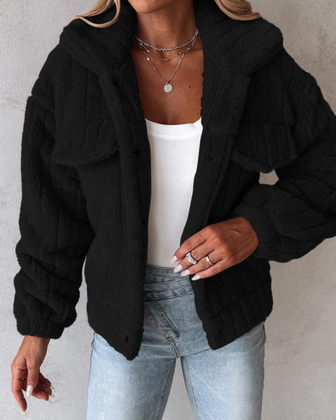 Elina – Veste douce femme effet peluche – Noir