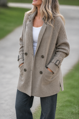 Manteau femme à manches en maille torsadée – Gris-vert, vue de face